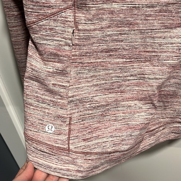 Lululemon Close to Crossing Long Sleeve *Rulu
Space Dye Camo Plumful Smoke Small - Picture 11 of 16